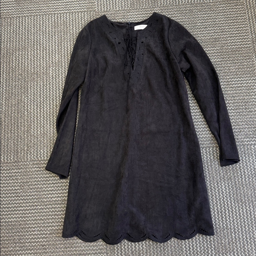 ASTR the Label Faux Suede Cutout Longsleeved Dress Washed Black/Grey, size M